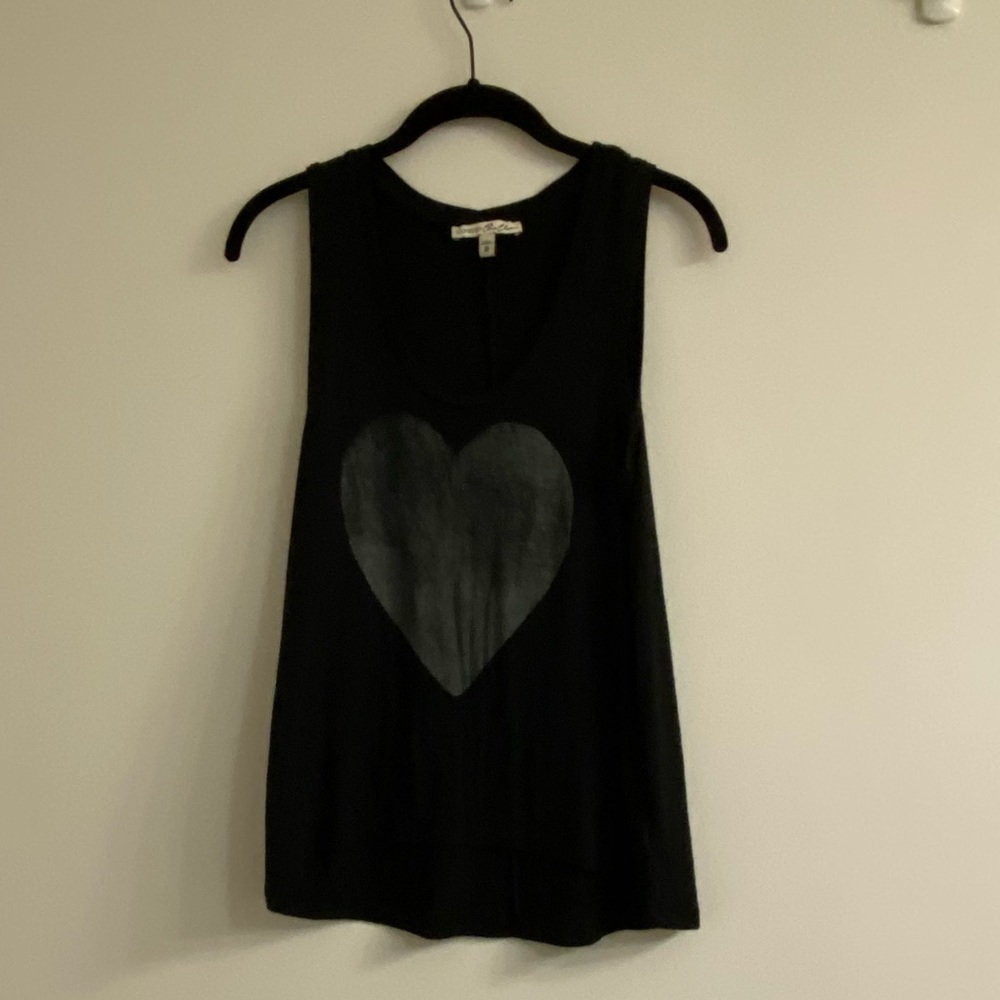 Black express tank top